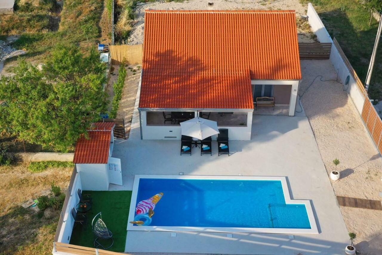 Villa House Mia Murvica (Policnik)