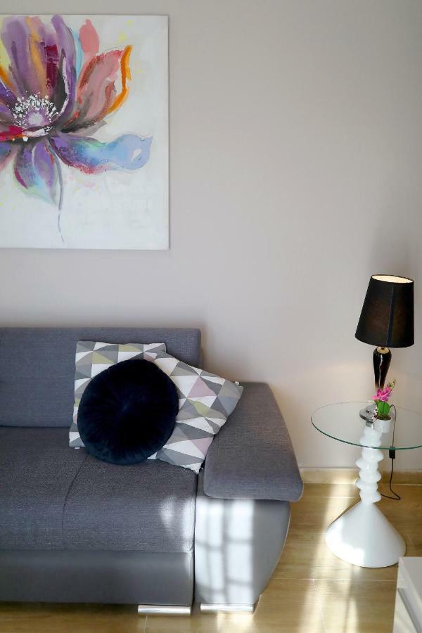 House Mia *