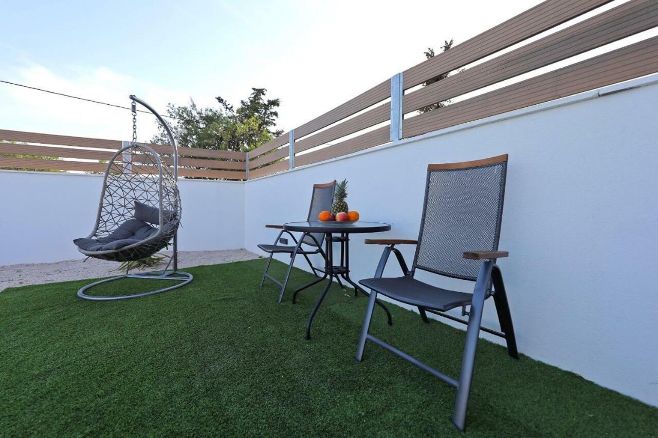 House Mia *